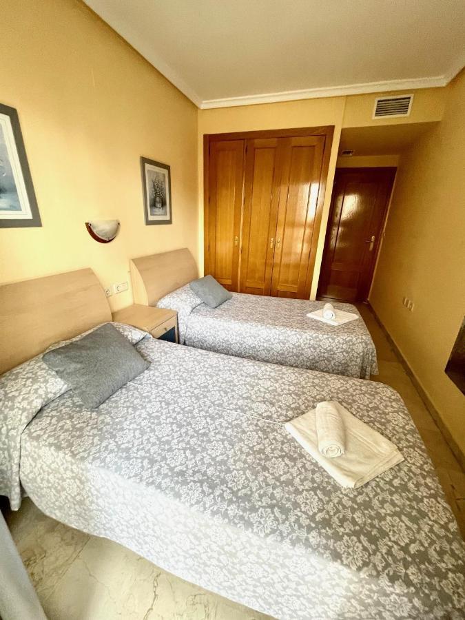 Los Gemelos 20 - Aloturin Benidorm Esterno foto